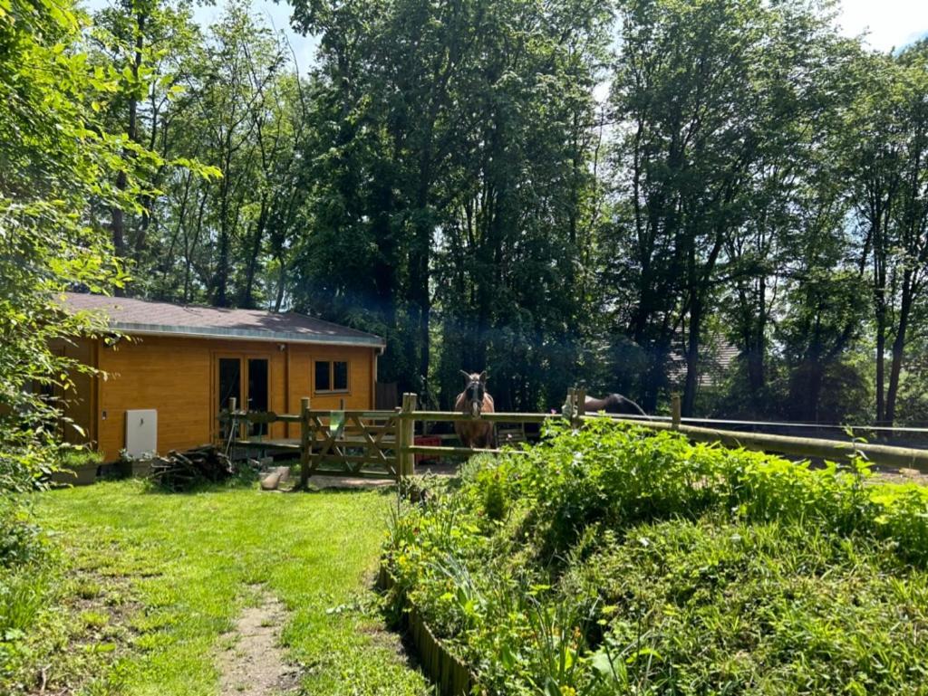 Saint-Vincent-des-Bois Gites Du Bois Des Perruches מראה חיצוני תמונה